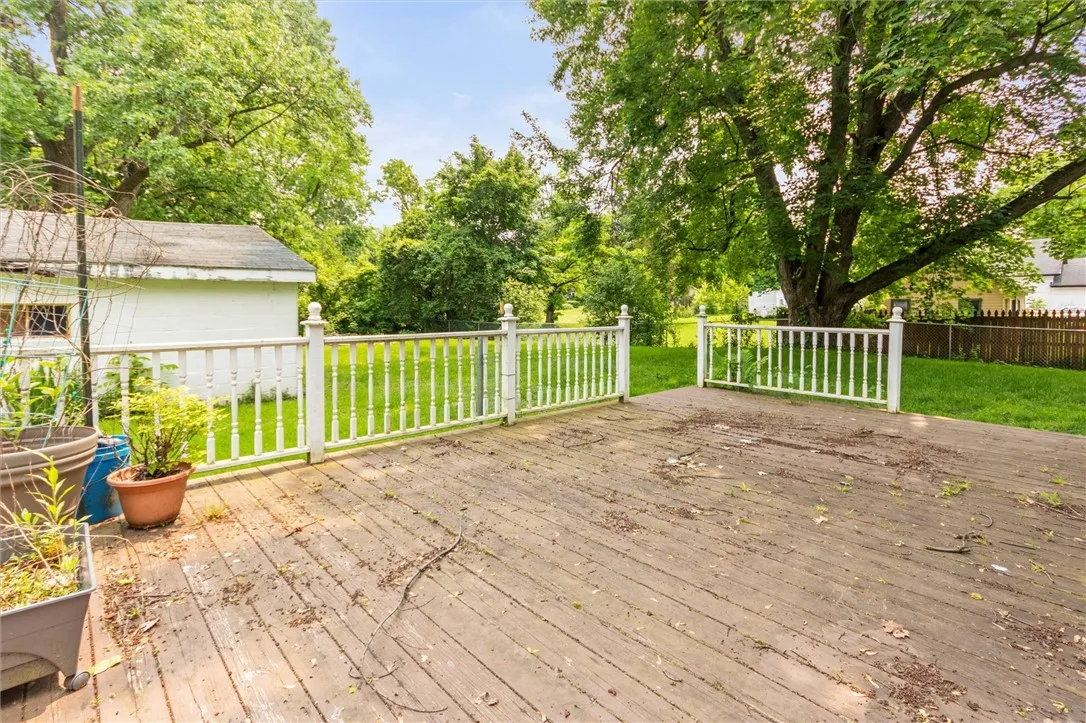 206 Dearcop Drive, Gates, New York 14624, Gates, New York 14624, 4 Bedrooms Bedrooms, 6 Rooms Rooms,2 BathroomsBathrooms,Residential,Closed,206 Dearcop Drive, Gates, New York 14624,R1608980