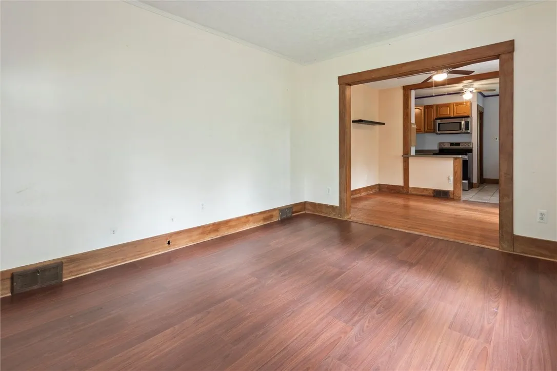 206 Dearcop Drive, Gates, New York 14624, Gates, New York 14624, 4 Bedrooms Bedrooms, 6 Rooms Rooms,2 BathroomsBathrooms,Residential,Closed,206 Dearcop Drive, Gates, New York 14624,R1608980