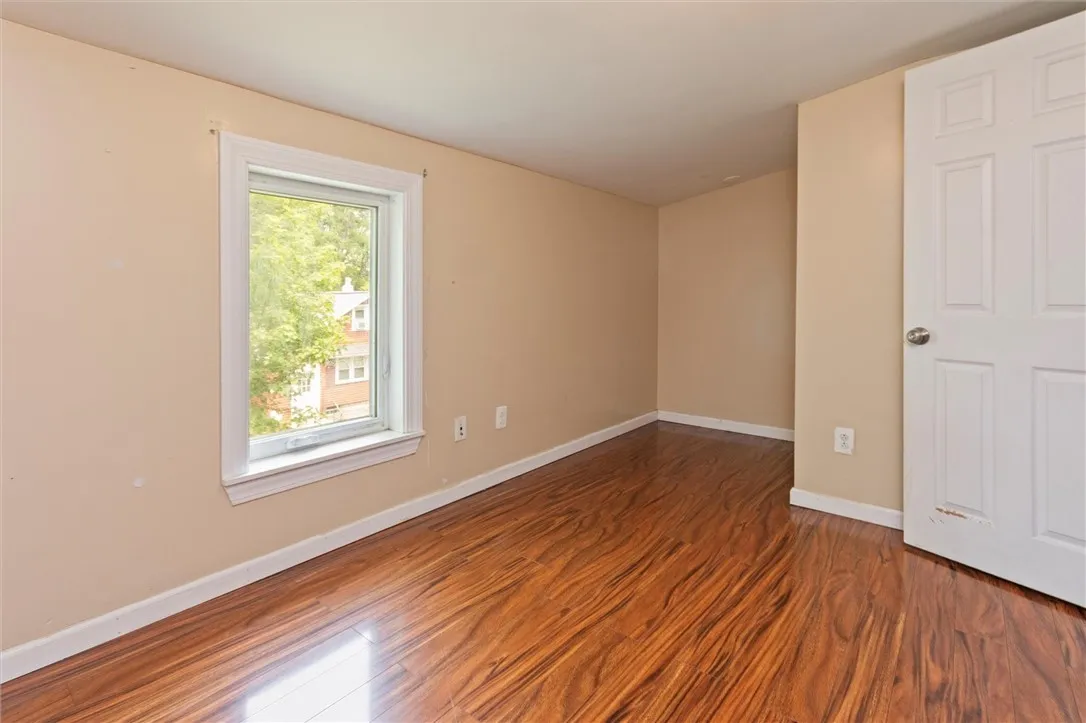 206 Dearcop Drive, Gates, New York 14624, Gates, New York 14624, 4 Bedrooms Bedrooms, 6 Rooms Rooms,2 BathroomsBathrooms,Residential,Closed,206 Dearcop Drive, Gates, New York 14624,R1608980