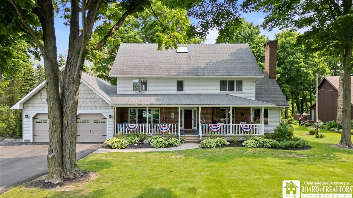 10348 Chestnut Road, Pomfret, New York 14048, Pomfret, New York 14048, 4 Bedrooms Bedrooms, 13 Rooms Rooms,2 BathroomsBathrooms,Residential,For Sale,10348 Chestnut Road, Pomfret, New York 14048,R1612099