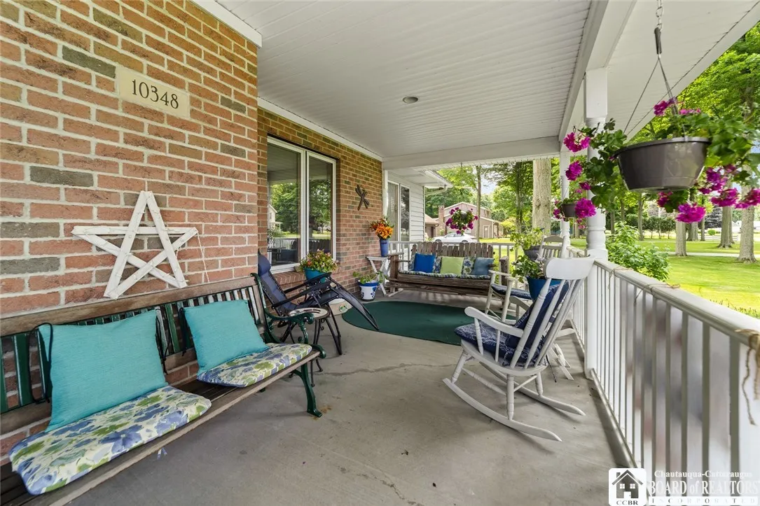 10348 Chestnut Road, Pomfret, New York 14048, Pomfret, New York 14048, 4 Bedrooms Bedrooms, 13 Rooms Rooms,2 BathroomsBathrooms,Residential,For Sale,10348 Chestnut Road, Pomfret, New York 14048,R1612099