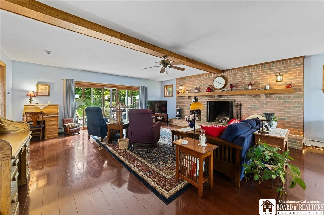 10348 Chestnut Road, Pomfret, New York 14048, Pomfret, New York 14048, 4 Bedrooms Bedrooms, 13 Rooms Rooms,2 BathroomsBathrooms,Residential,For Sale,10348 Chestnut Road, Pomfret, New York 14048,R1612099