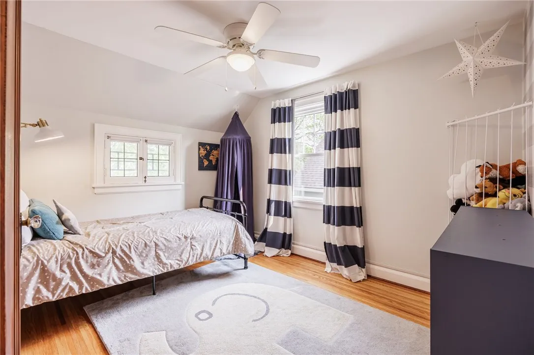210 Carling Road, Rochester, New York 14610, Rochester, New York 14610, 3 Bedrooms Bedrooms, 7 Rooms Rooms,1 BathroomBathrooms,Residential,Closed,210 Carling Road, Rochester, New York 14610,R1610011