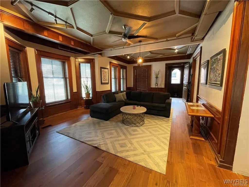 1115 Delaware Avenue Lower, Buffalo, New York 1420, Buffalo, New York 14209, 4 Bedrooms Bedrooms, 8 Rooms Rooms,2 BathroomsBathrooms,Residential Lease,Closed,1115 Delaware Avenue Lower, Buffalo, New York 1420,B1612311
