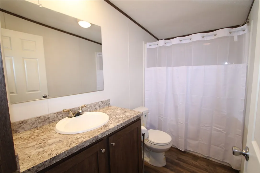 11 Bittersweet Drive, Penfield, New York 14625, Penfield, New York 14625, 3 Bedrooms Bedrooms, 8 Rooms Rooms,2 BathroomsBathrooms,Residential,Closed,11 Bittersweet Drive, Penfield, New York 14625,0,R1612068