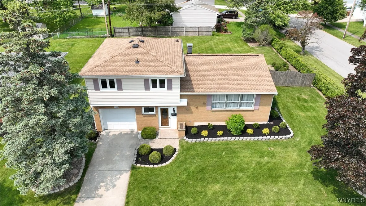 254 Marrano Parkway, Cheektowaga, New York 14227, Cheektowaga, New York 14227, 3 Bedrooms Bedrooms, 6 Rooms Rooms,1 BathroomBathrooms,Residential,Closed,254 Marrano Parkway, Cheektowaga, New York 14227,0,B1609621