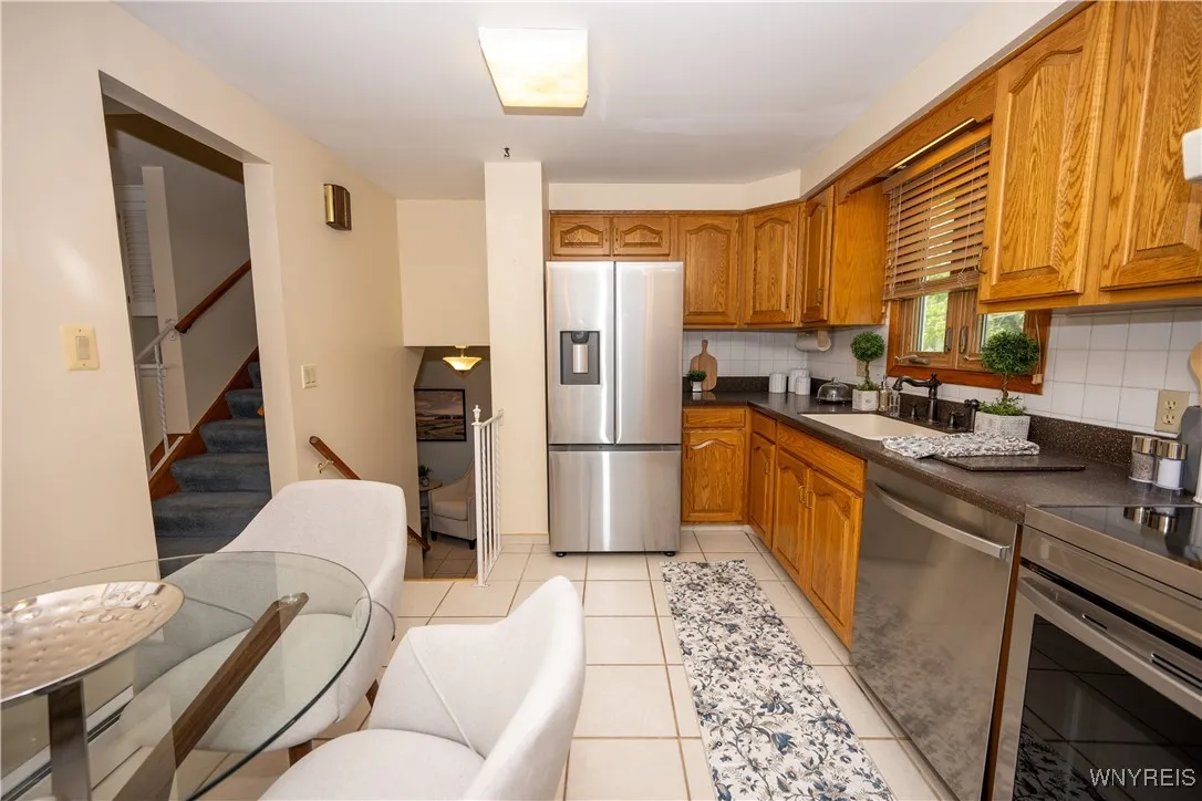 254 Marrano Parkway, Cheektowaga, New York 14227, Cheektowaga, New York 14227, 3 Bedrooms Bedrooms, 6 Rooms Rooms,1 BathroomBathrooms,Residential,Closed,254 Marrano Parkway, Cheektowaga, New York 14227,0,B1609621