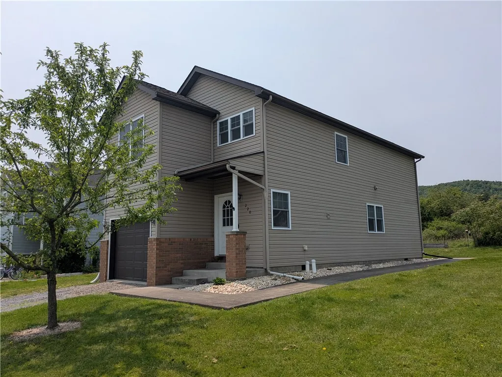 220 North Onofrio Street, Bradford-city, Pennsylva, Bradford City, Pennsylvania 16701, 3 Bedrooms Bedrooms, 8 Rooms Rooms,2 BathroomsBathrooms,Residential,Closed,220 North Onofrio Street, Bradford-city, Pennsylva,0,R1612315