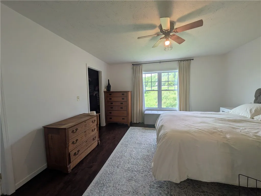 220 North Onofrio Street, Bradford-city, Pennsylva, Bradford City, Pennsylvania 16701, 3 Bedrooms Bedrooms, 8 Rooms Rooms,2 BathroomsBathrooms,Residential,Closed,220 North Onofrio Street, Bradford-city, Pennsylva,0,R1612315
