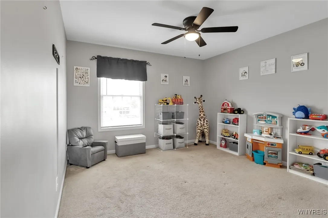 2781 Thornwoods Drive, Wheatfield, New York 14304, Wheatfield, New York 14304, 3 Bedrooms Bedrooms, 10 Rooms Rooms,2 BathroomsBathrooms,Residential,Closed,2781 Thornwoods Drive, Wheatfield, New York 14304,B1612305
