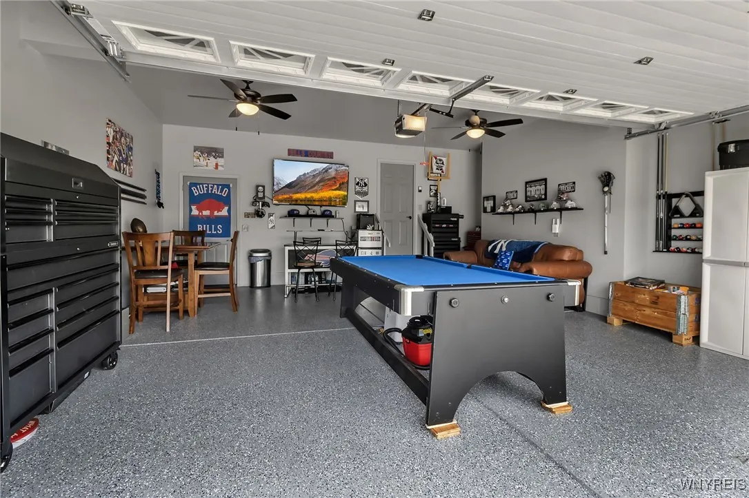 2781 Thornwoods Drive, Wheatfield, New York 14304, Wheatfield, New York 14304, 3 Bedrooms Bedrooms, 10 Rooms Rooms,2 BathroomsBathrooms,Residential,Closed,2781 Thornwoods Drive, Wheatfield, New York 14304,B1612305