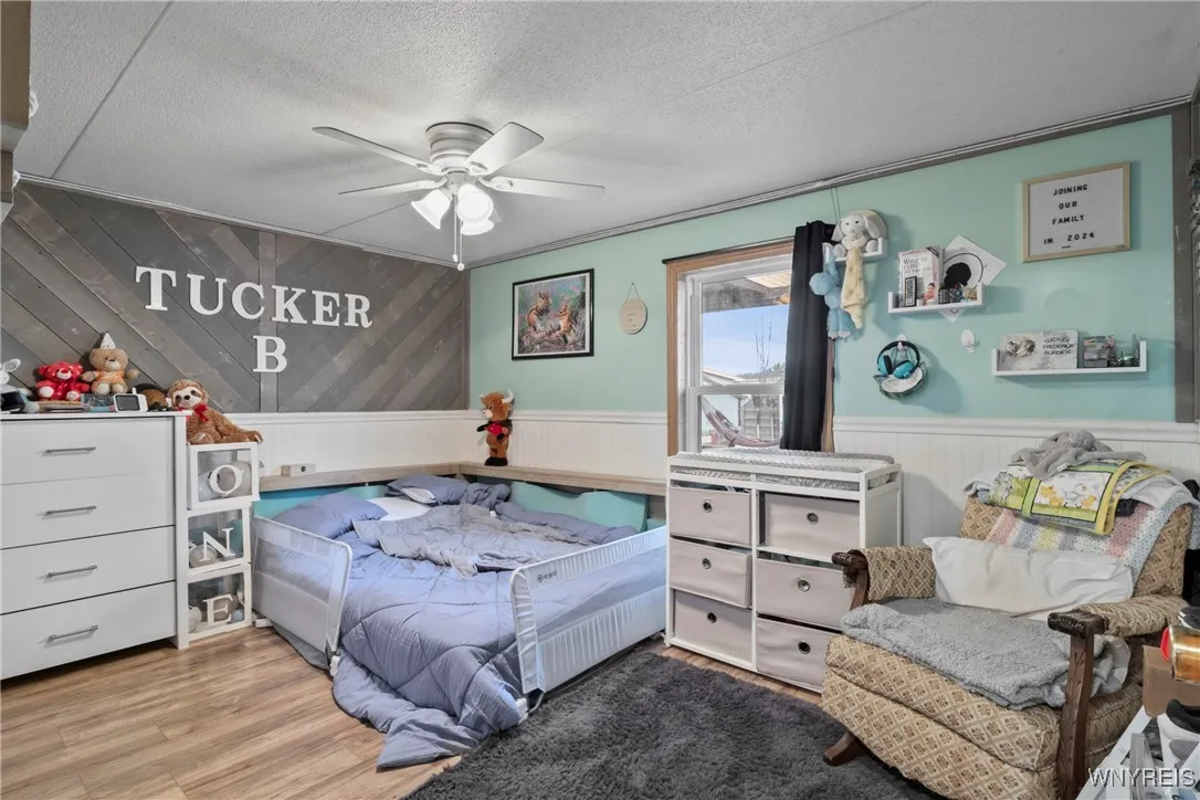 909 Hollywood Dr, Lockport-town, New York 14094, Lockport Town, New York 14094, 3 Bedrooms Bedrooms, 8 Rooms Rooms,2 BathroomsBathrooms,Residential,Closed,909 Hollywood Dr, Lockport-town, New York 14094,0,B1612299