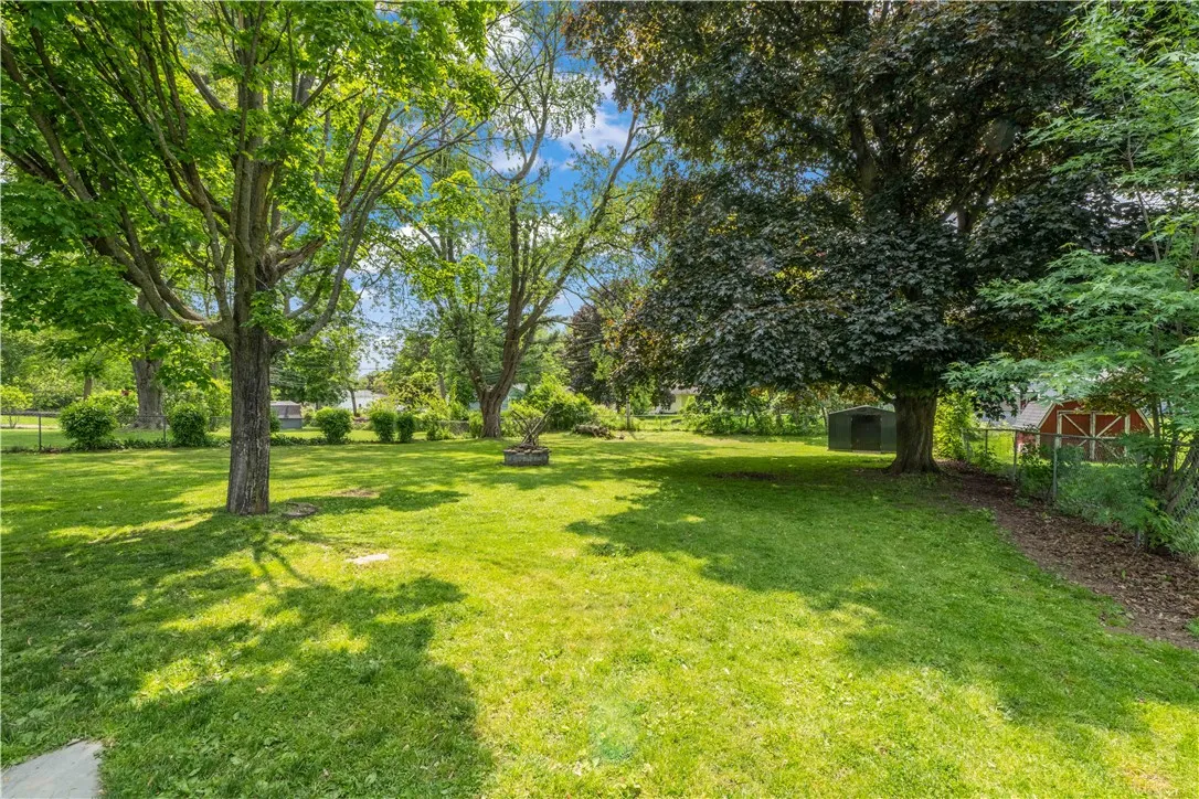 50 Loderdale Road, Gates, New York 14624, Gates, New York 14624, 3 Bedrooms Bedrooms, 6 Rooms Rooms,1 BathroomBathrooms,Residential,Closed,50 Loderdale Road, Gates, New York 14624,R1612001