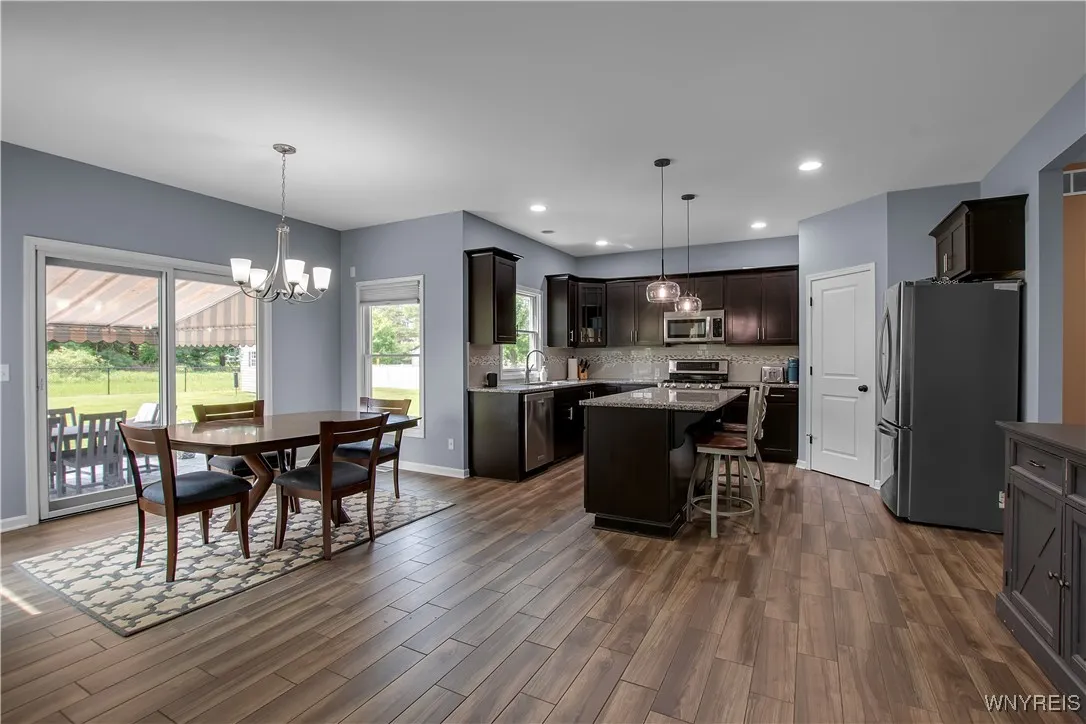 3 Golden Oak Lane, Orchard Park, New York 14127, Orchard Park, New York 14127, 4 Bedrooms Bedrooms, 10 Rooms Rooms,2 BathroomsBathrooms,Residential,Closed,3 Golden Oak Lane, Orchard Park, New York 14127,B1612132