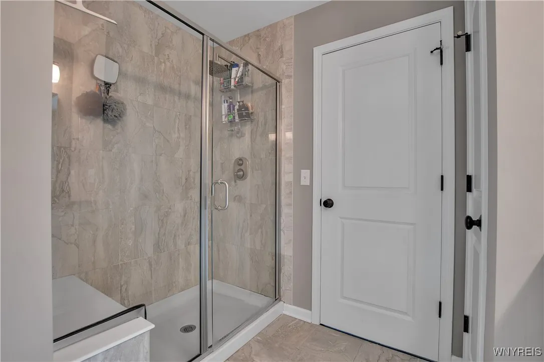 3 Golden Oak Lane, Orchard Park, New York 14127, Orchard Park, New York 14127, 4 Bedrooms Bedrooms, 10 Rooms Rooms,2 BathroomsBathrooms,Residential,Closed,3 Golden Oak Lane, Orchard Park, New York 14127,B1612132