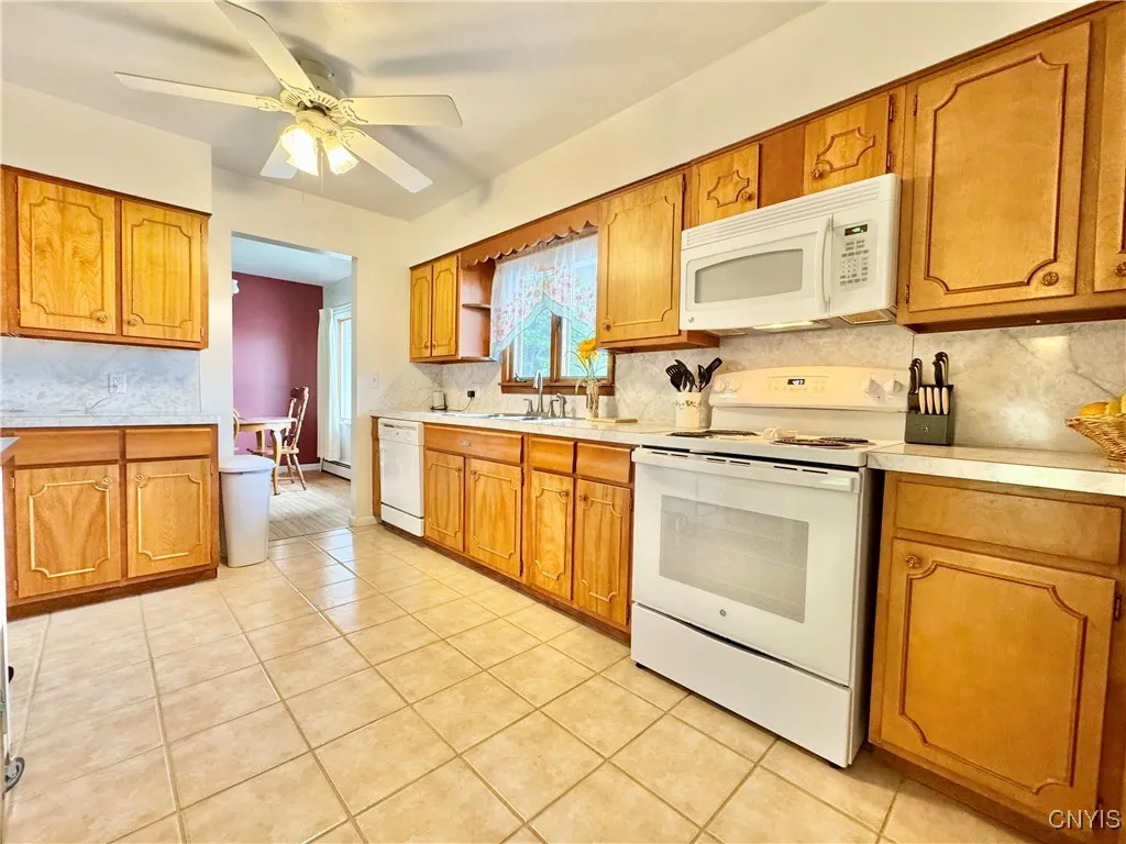 10 Litwak Street, Fulton, New York 13069, Fulton, New York 13069, 3 Bedrooms Bedrooms, 7 Rooms Rooms,2 BathroomsBathrooms,Residential,Closed,10 Litwak Street, Fulton, New York 13069,S1610097