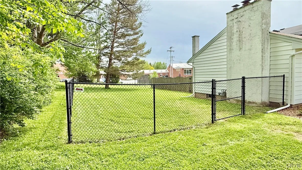 10 Litwak Street, Fulton, New York 13069, Fulton, New York 13069, 3 Bedrooms Bedrooms, 7 Rooms Rooms,2 BathroomsBathrooms,Residential,Closed,10 Litwak Street, Fulton, New York 13069,S1610097