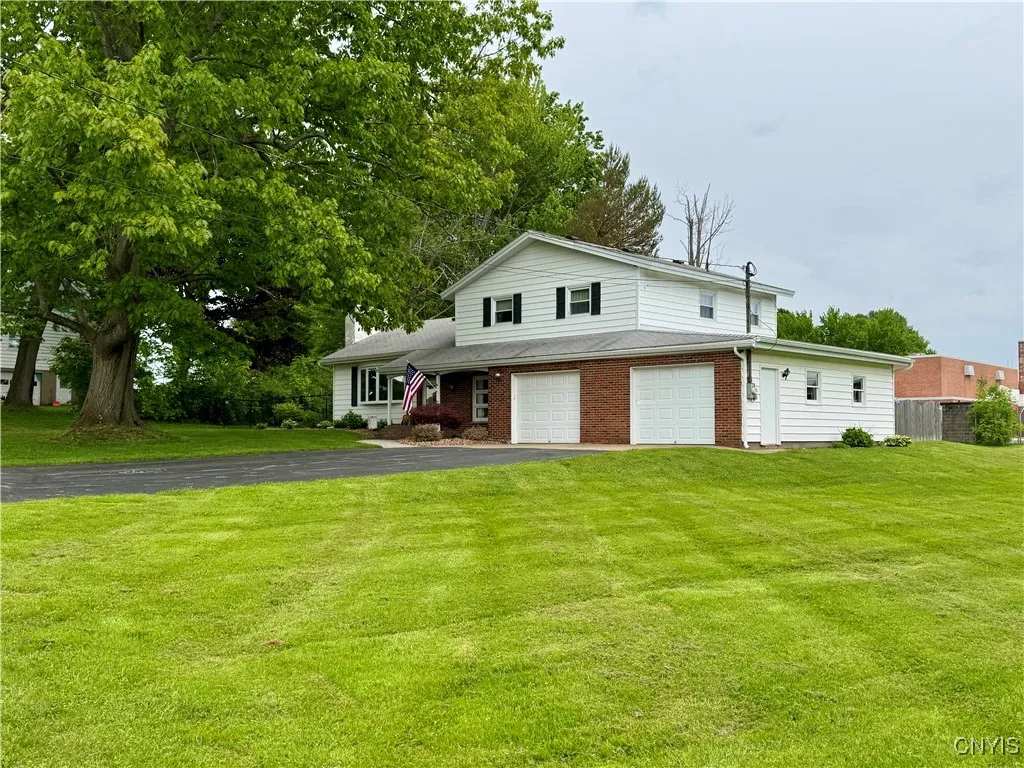 10 Litwak Street, Fulton, New York 13069, Fulton, New York 13069, 3 Bedrooms Bedrooms, 7 Rooms Rooms,2 BathroomsBathrooms,Residential,Closed,10 Litwak Street, Fulton, New York 13069,S1610097