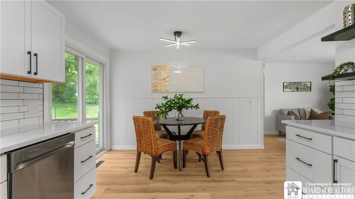 5467 Sterling Road, Hamburg, New York 14075, Hamburg, New York 14075, 3 Bedrooms Bedrooms, 8 Rooms Rooms,2 BathroomsBathrooms,Residential,Closed,5467 Sterling Road, Hamburg, New York 14075,R1612228