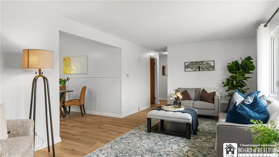 5467 Sterling Road, Hamburg, New York 14075, Hamburg, New York 14075, 3 Bedrooms Bedrooms, 8 Rooms Rooms,2 BathroomsBathrooms,Residential,Closed,5467 Sterling Road, Hamburg, New York 14075,R1612228