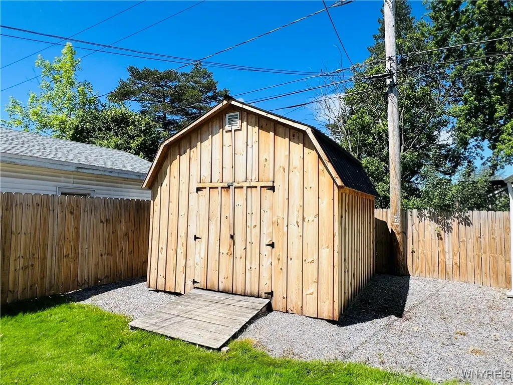 156 Knox Avenue, West Seneca, New York 14224, West Seneca, New York 14224, 4 Bedrooms Bedrooms, 5 Rooms Rooms,1 BathroomBathrooms,Residential,Closed,156 Knox Avenue, West Seneca, New York 14224,B1612088