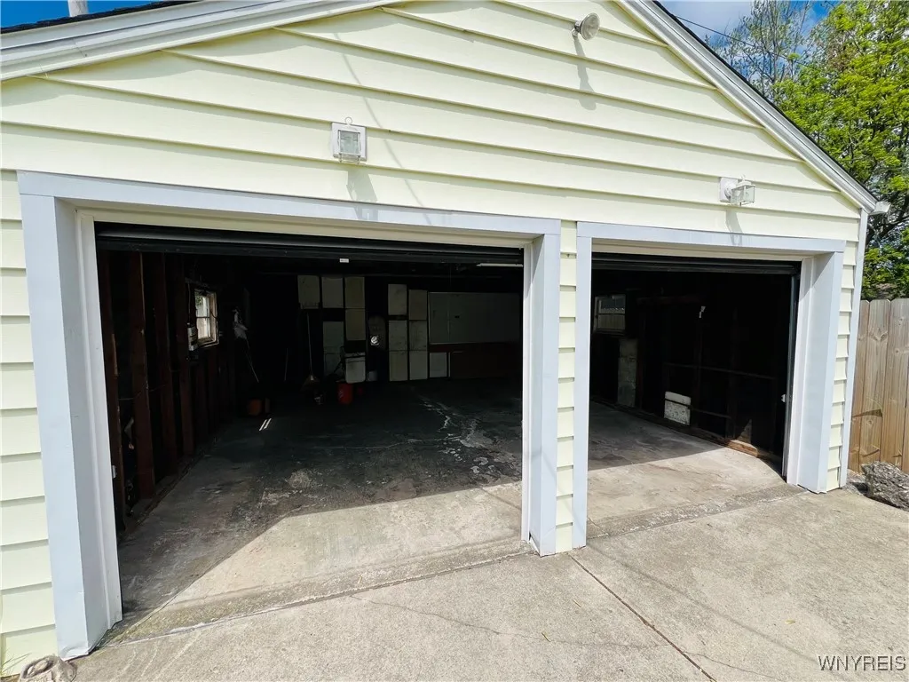 156 Knox Avenue, West Seneca, New York 14224, West Seneca, New York 14224, 4 Bedrooms Bedrooms, 5 Rooms Rooms,1 BathroomBathrooms,Residential,Closed,156 Knox Avenue, West Seneca, New York 14224,B1612088