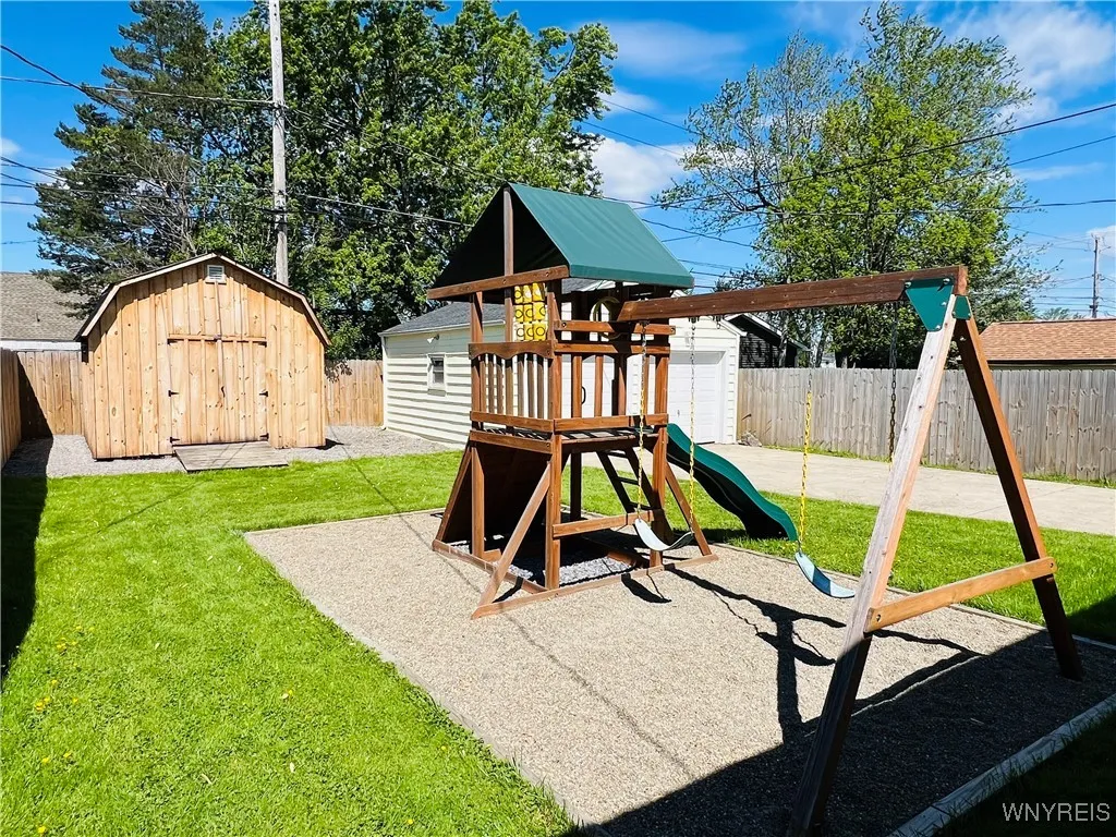 156 Knox Avenue, West Seneca, New York 14224, West Seneca, New York 14224, 4 Bedrooms Bedrooms, 5 Rooms Rooms,1 BathroomBathrooms,Residential,Closed,156 Knox Avenue, West Seneca, New York 14224,B1612088