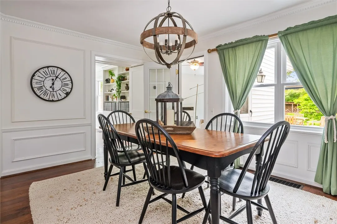 215 Inwood Drive, Brighton, New York 14625, Brighton, New York 14625, 5 Bedrooms Bedrooms, 9 Rooms Rooms,3 BathroomsBathrooms,Residential,Closed,215 Inwood Drive, Brighton, New York 14625,R1610561