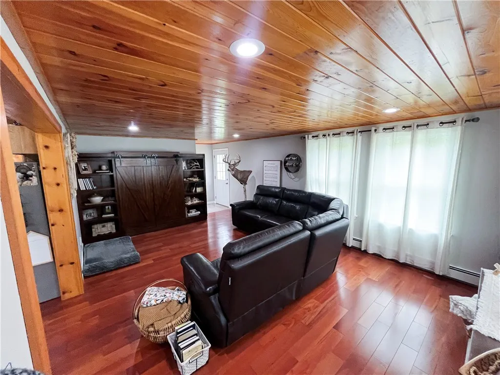 2001 County Road 23, Reading, New York 14891, Reading, New York 14891, 3 Bedrooms Bedrooms, 7 Rooms Rooms,2 BathroomsBathrooms,Residential,Closed,2001 County Road 23, Reading, New York 14891,R1612055