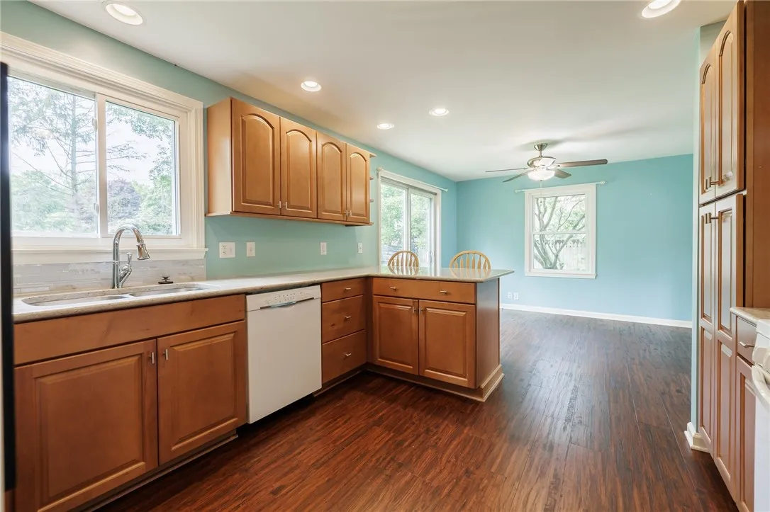 465 Backus Road, Webster, New York 14580, Webster, New York 14580, 4 Bedrooms Bedrooms, 6 Rooms Rooms,1 BathroomBathrooms,Residential,Closed,465 Backus Road, Webster, New York 14580,R1611003