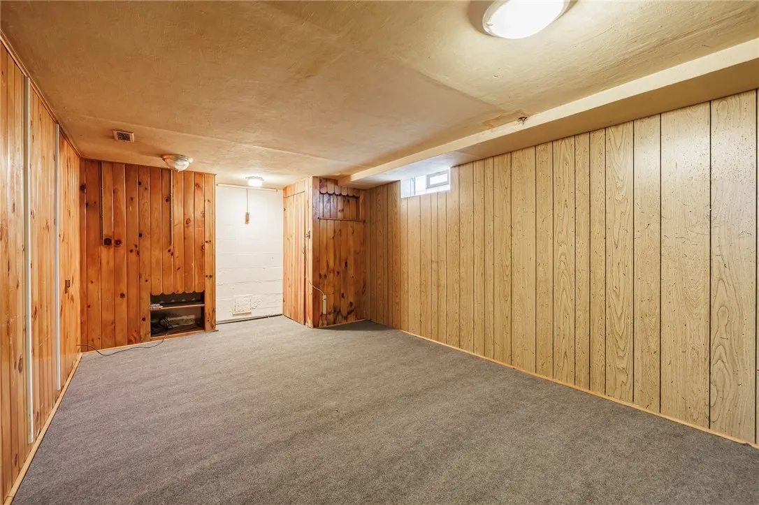 465 Backus Road, Webster, New York 14580, Webster, New York 14580, 4 Bedrooms Bedrooms, 6 Rooms Rooms,1 BathroomBathrooms,Residential,Closed,465 Backus Road, Webster, New York 14580,R1611003