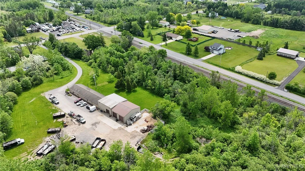 132 Pavement Road, Lancaster, New York 14086, Lancaster, New York 14086, 4 Bedrooms Bedrooms, ,2 BathroomsBathrooms,Residential,Closed,132 Pavement Road, Lancaster, New York 14086,0,B1612408