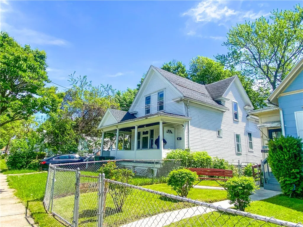 255 Avenue A, Rochester, New York 14621, Rochester, New York 14621, 5 Bedrooms Bedrooms, ,2 BathroomsBathrooms,Residential,Closed,255 Avenue A, Rochester, New York 14621,0,R1610407