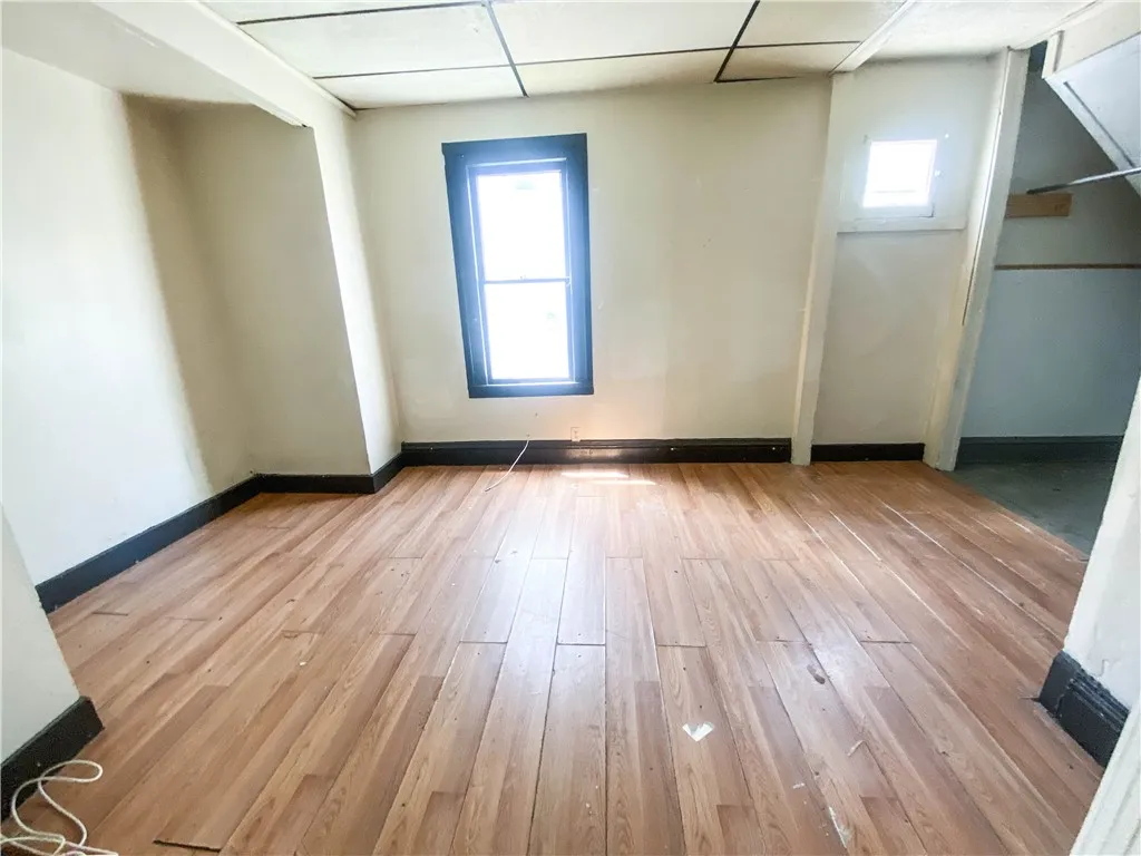 255 Avenue A, Rochester, New York 14621, Rochester, New York 14621, 5 Bedrooms Bedrooms, ,2 BathroomsBathrooms,Residential,Closed,255 Avenue A, Rochester, New York 14621,0,R1610407