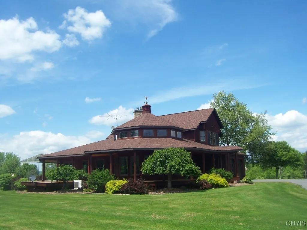 9782 Round Barn Road, Trenton, New York 13354, Trenton, New York 13354, 3 Bedrooms Bedrooms, 8 Rooms Rooms,3 BathroomsBathrooms,Residential,Closed,9782 Round Barn Road, Trenton, New York 13354,S1612433