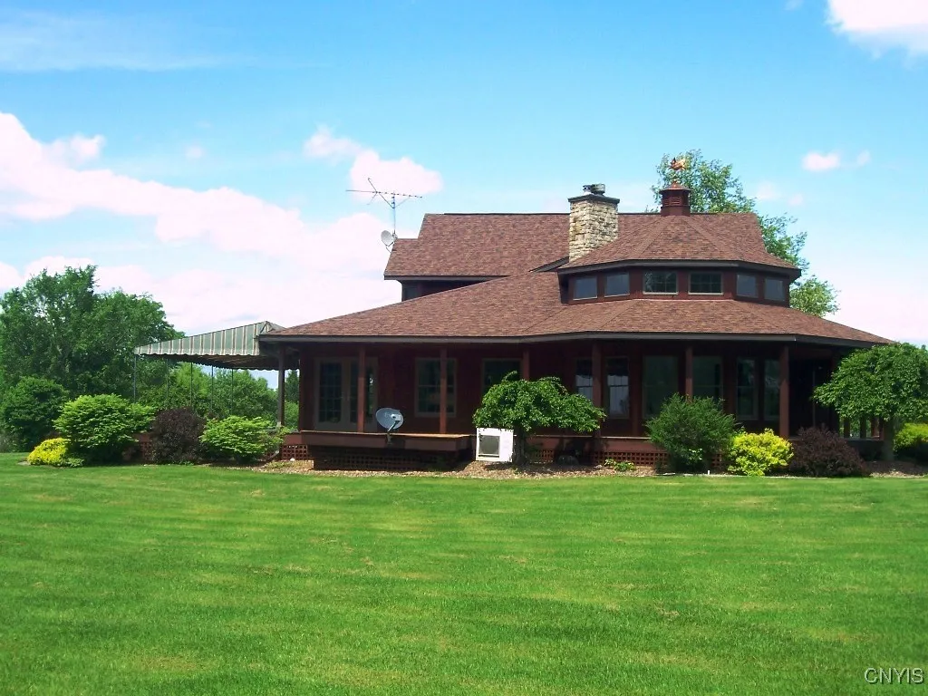 9782 Round Barn Road, Trenton, New York 13354, Trenton, New York 13354, 3 Bedrooms Bedrooms, 8 Rooms Rooms,3 BathroomsBathrooms,Residential,Closed,9782 Round Barn Road, Trenton, New York 13354,S1612433