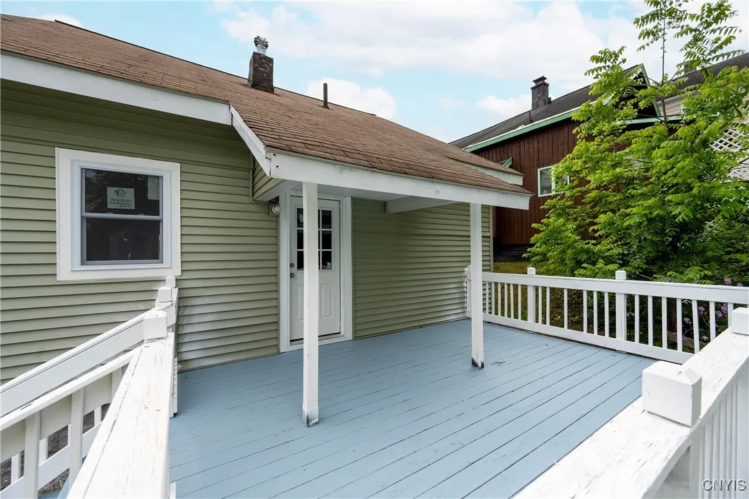 402 Cogswell Avenue, Geddes, New York 13209, Geddes, New York 13209, 5 Bedrooms Bedrooms, 10 Rooms Rooms,2 BathroomsBathrooms,Residential,Closed,402 Cogswell Avenue, Geddes, New York 13209,S1612393