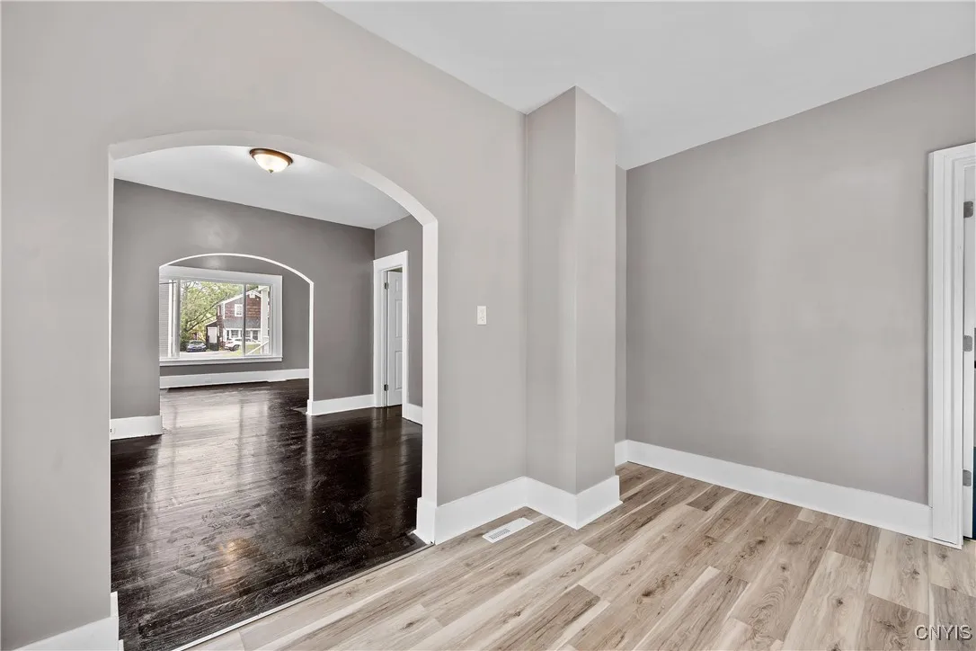 402 Cogswell Avenue, Geddes, New York 13209, Geddes, New York 13209, 5 Bedrooms Bedrooms, 10 Rooms Rooms,2 BathroomsBathrooms,Residential,Closed,402 Cogswell Avenue, Geddes, New York 13209,S1612393