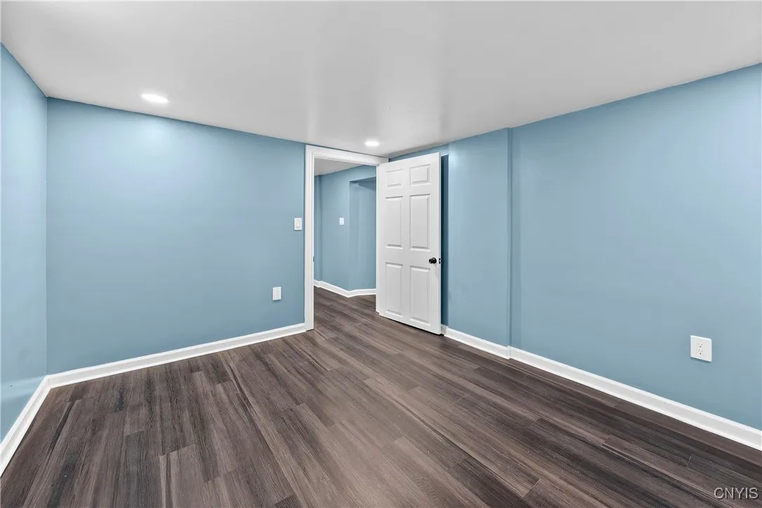 402 Cogswell Avenue, Geddes, New York 13209, Geddes, New York 13209, 5 Bedrooms Bedrooms, 10 Rooms Rooms,2 BathroomsBathrooms,Residential,Closed,402 Cogswell Avenue, Geddes, New York 13209,S1612393