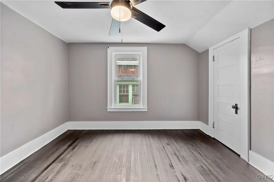 402 Cogswell Avenue, Geddes, New York 13209, Geddes, New York 13209, 5 Bedrooms Bedrooms, 10 Rooms Rooms,2 BathroomsBathrooms,Residential,Closed,402 Cogswell Avenue, Geddes, New York 13209,S1612393