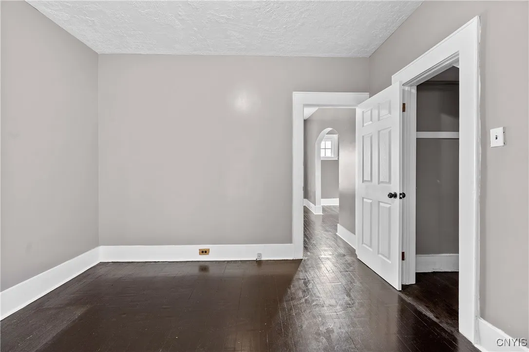 402 Cogswell Avenue, Geddes, New York 13209, Geddes, New York 13209, 5 Bedrooms Bedrooms, 10 Rooms Rooms,2 BathroomsBathrooms,Residential,Closed,402 Cogswell Avenue, Geddes, New York 13209,S1612393