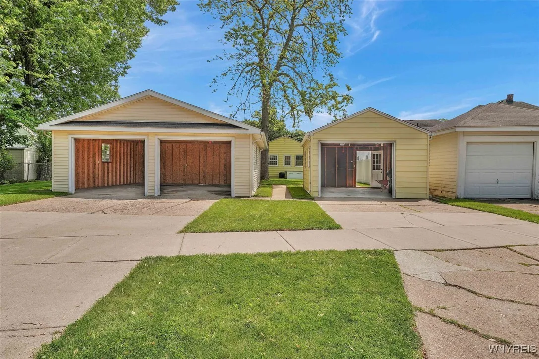 568 Delaware Street, Tonawanda-city, New York 1415, Tonawanda, New York 14150, 3 Bedrooms Bedrooms, 7 Rooms Rooms,1 BathroomBathrooms,Residential,Closed,568 Delaware Street, Tonawanda-city, New York 1415,B1612334