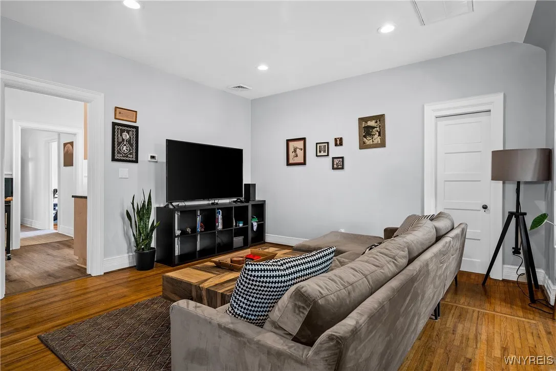 Third floor apartment living room