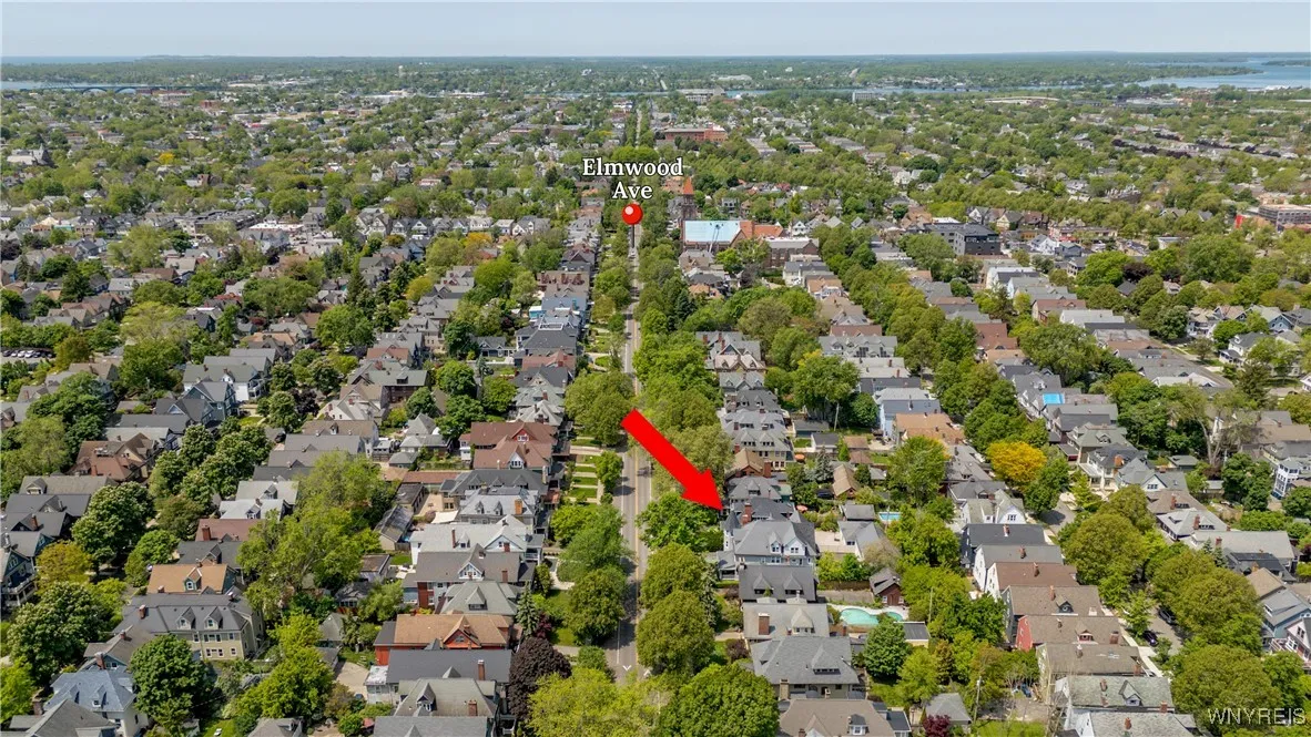 700 Lafayette Avenue, Buffalo, New York 14222, Buffalo, New York 14222, 9 Bedrooms Bedrooms, ,5 BathroomsBathrooms,Residential,Closed,700 Lafayette Avenue, Buffalo, New York 14222,B1611367