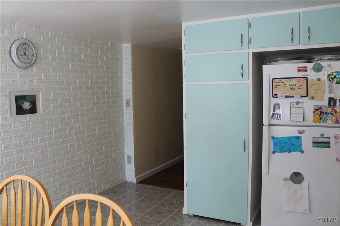 42 Mechanic Street, Elbridge, New York 13080, Elbridge, New York 13080, 4 Bedrooms Bedrooms, 13 Rooms Rooms,2 BathroomsBathrooms,Residential,Closed,42 Mechanic Street, Elbridge, New York 13080,0,S1612383