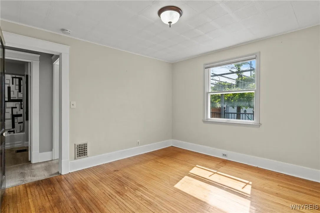 152 Commonwealth Avenue, Buffalo, New York 14216, Buffalo, New York 14216, 4 Bedrooms Bedrooms, 7 Rooms Rooms,2 BathroomsBathrooms,Residential,Closed,152 Commonwealth Avenue, Buffalo, New York 14216,B1612396