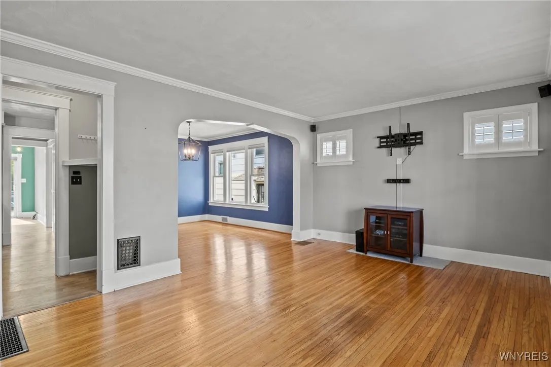 152 Commonwealth Avenue, Buffalo, New York 14216, Buffalo, New York 14216, 4 Bedrooms Bedrooms, 7 Rooms Rooms,2 BathroomsBathrooms,Residential,Closed,152 Commonwealth Avenue, Buffalo, New York 14216,B1612396