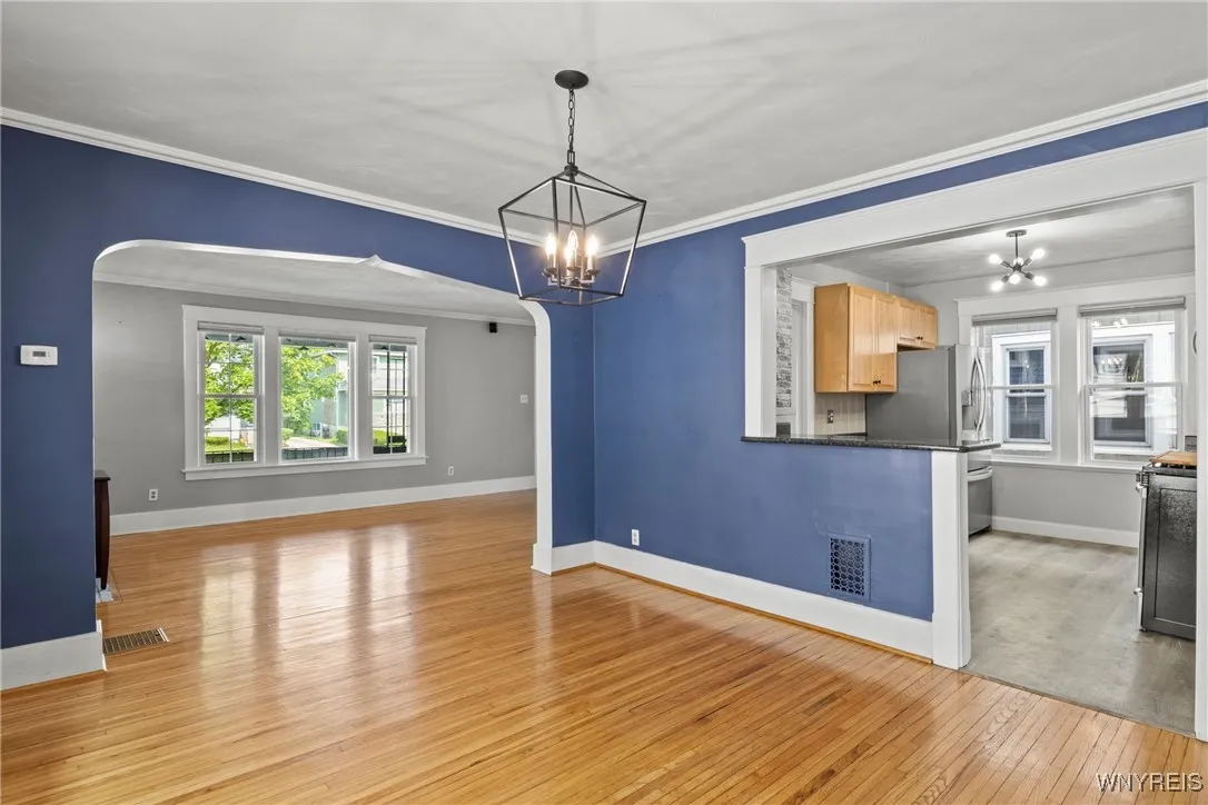 152 Commonwealth Avenue, Buffalo, New York 14216, Buffalo, New York 14216, 4 Bedrooms Bedrooms, 7 Rooms Rooms,2 BathroomsBathrooms,Residential,Closed,152 Commonwealth Avenue, Buffalo, New York 14216,B1612396
