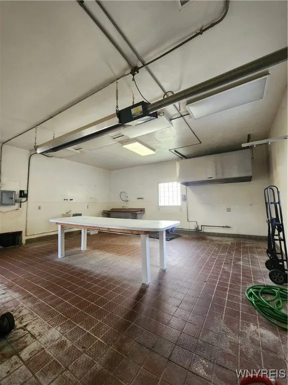 2116 Clinton Street, Cheektowaga, New York 14206, Cheektowaga, New York 14206, 5 Rooms Rooms,Commercial Lease,For Rent,2116 Clinton Street, Cheektowaga, New York 14206,B1612479