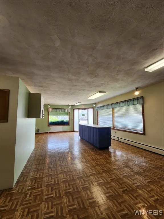 2116 Clinton Street, Cheektowaga, New York 14206, Cheektowaga, New York 14206, 5 Rooms Rooms,Commercial Lease,For Rent,2116 Clinton Street, Cheektowaga, New York 14206,B1612479